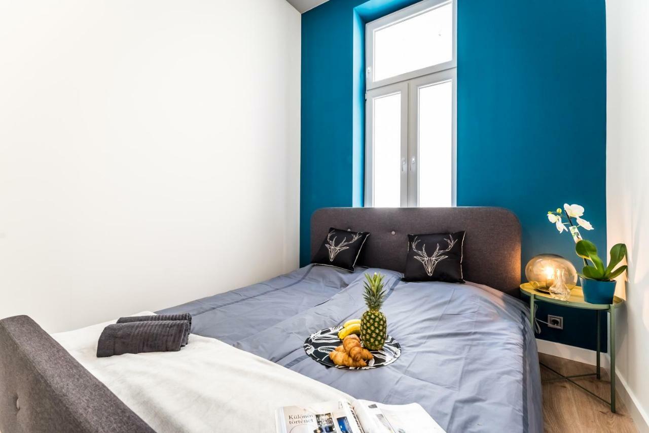 Regi Highrise Oasis * Boedapest